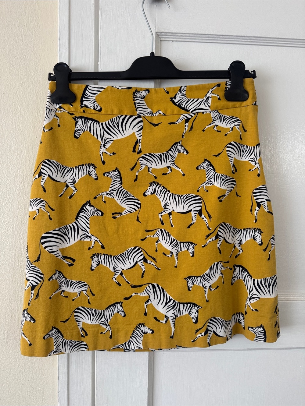 Anne Taylor Women's Mustard Zebra Print A-Line Skirt